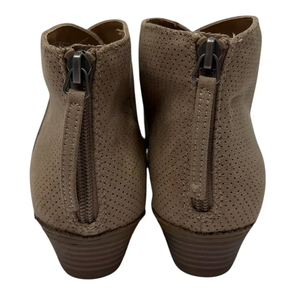 Old Navy and Dolcetta Lot of 2 Girls Booties Size 3
